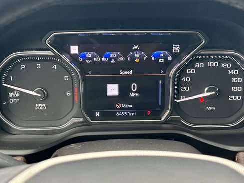 Used 2021 GMC Yukon Denali image 26