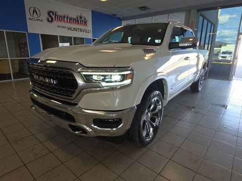 Used 2023 RAM 1500 Limited AWD/4WD image 4