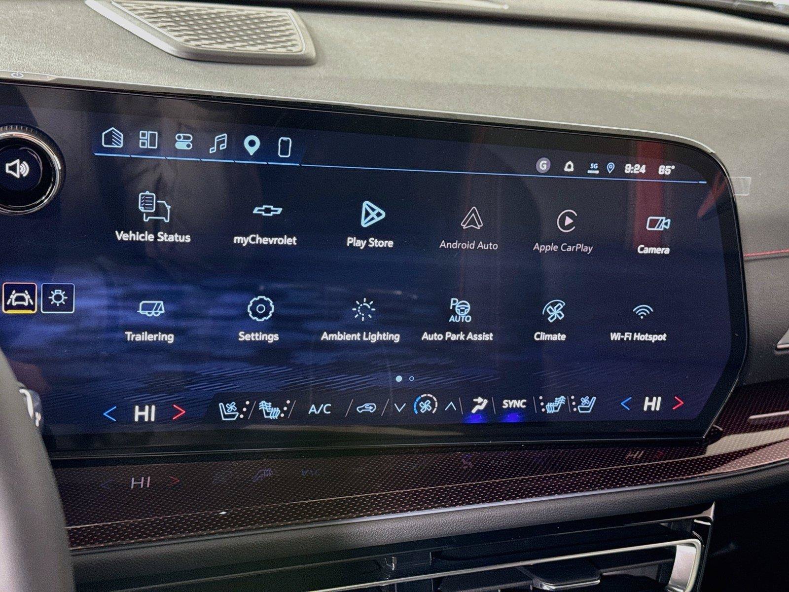 New 2027 Chevrolet Traverse RS AWD/4WD image 9