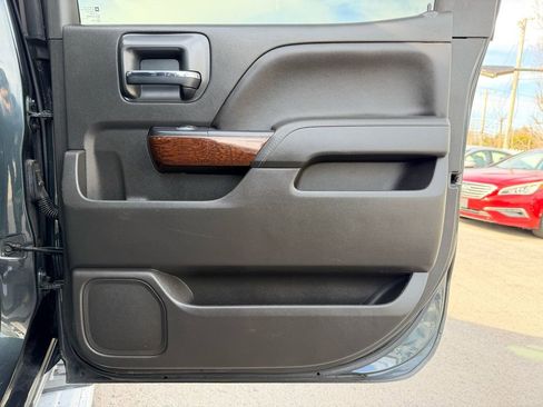 Used 2018 GMC Sierra 1500 SLT w/ SLT Premium Package image 24