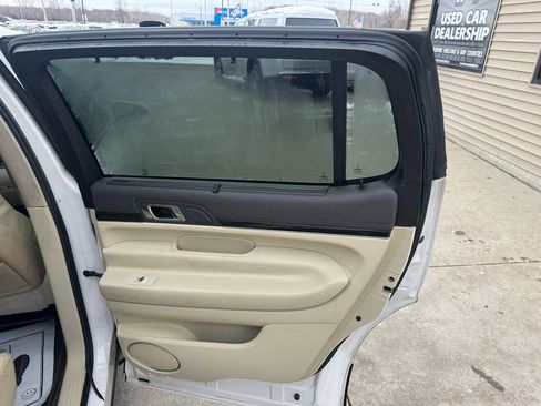 Used 2014 Lincoln MKT AWD w/ Equipment Group 201A image 16