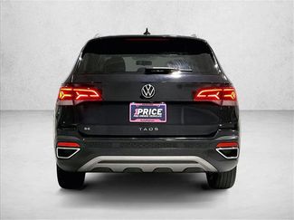 Used 2022 Volkswagen Taos SE FWD video 4
