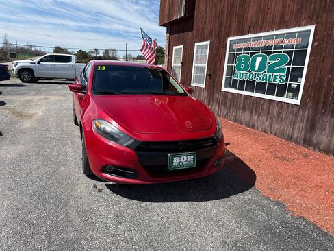 Used 2013 Dodge Dart SXT FWD image 2