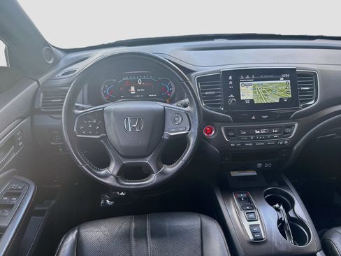 Certified 2022 Honda Pilot TrailSport image 21