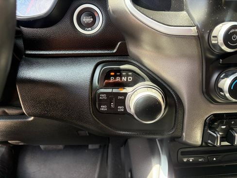 Used 2019 RAM 1500 Big Horn AWD/4WD image 22