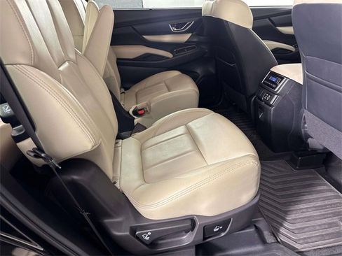 Used 2024 Subaru Ascent Limited image 8