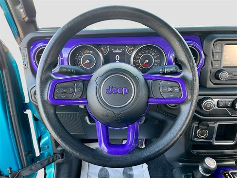 Certified 2019 Jeep Wrangler Sport image 11