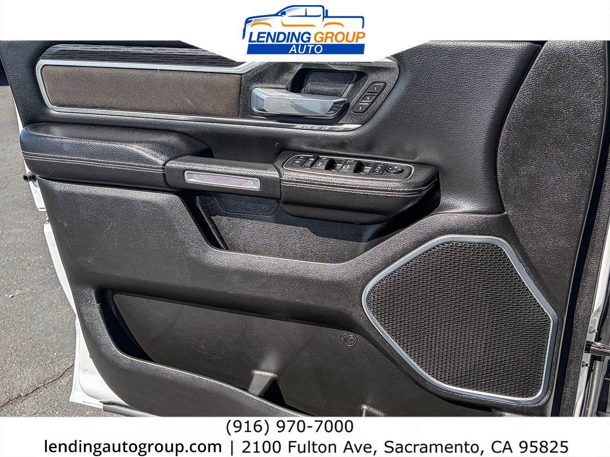 Used 2023 RAM 1500 Laramie AWD/4WD image 19