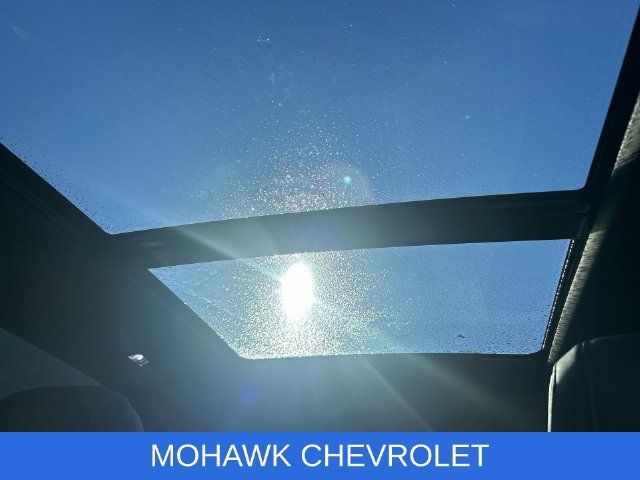 Used 2024 Cadillac XT4 Sport w/ Cold Weather Package AWD/4WD image 19