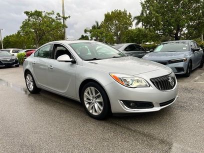 Used 2016 Buick Regal Premium w/ Driver Confidence Package #1