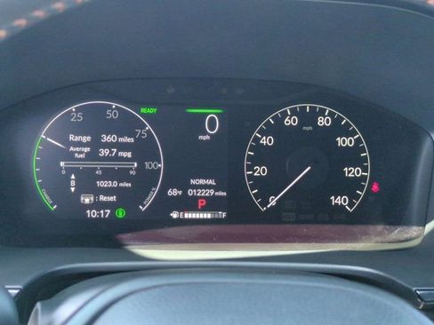 Used 2024 Honda CR-V Sport image 19