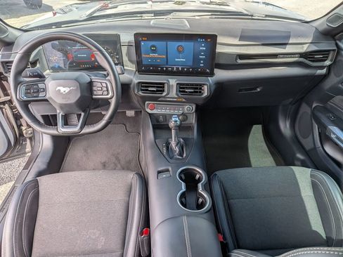 Used 2024 Ford Mustang Coupe RWD image 28