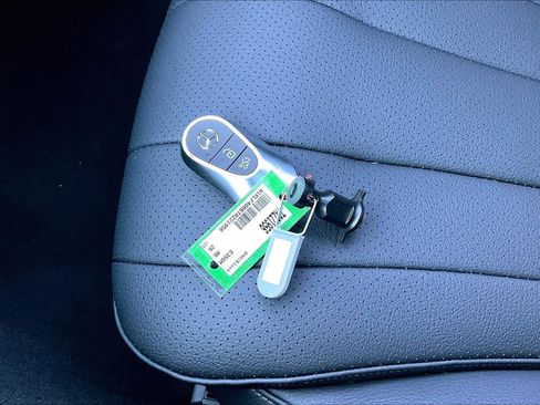 Used 2026 Mercedes-Benz E 350 Sedan image 13