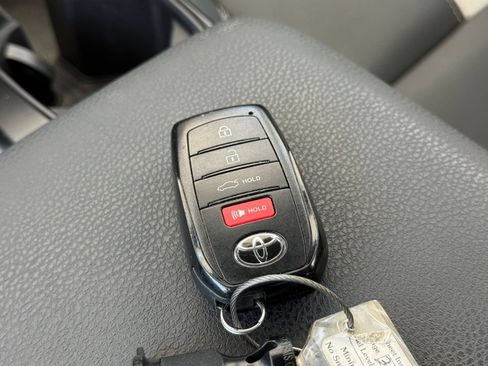 Used 2026 Toyota Camry SE FWD image 21