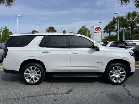 Used 2024 Chevrolet Tahoe High Country image 11
