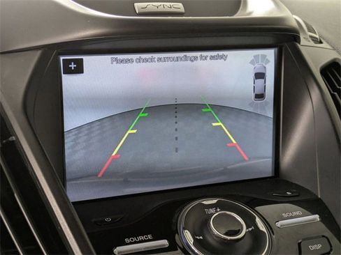 Used 2017 Ford Escape Titanium w/ Canadian Touring Package image 23