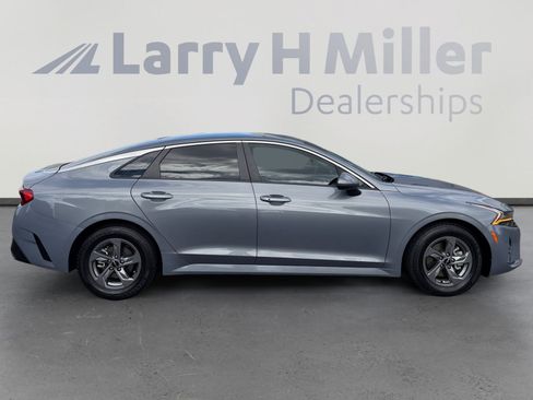 Used 2024 Kia K5 LXS FWD image 6