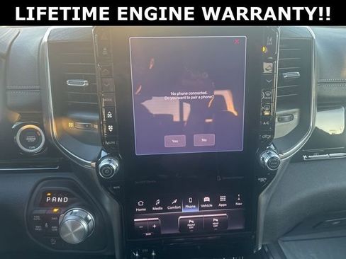 New 2026 RAM 1500 Laramie w/ Night Edition AWD/4WD image 30