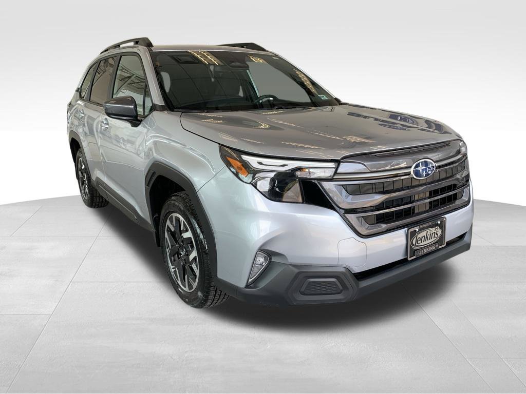 New 2026 Subaru Forester Premium AWD/4WD image 1