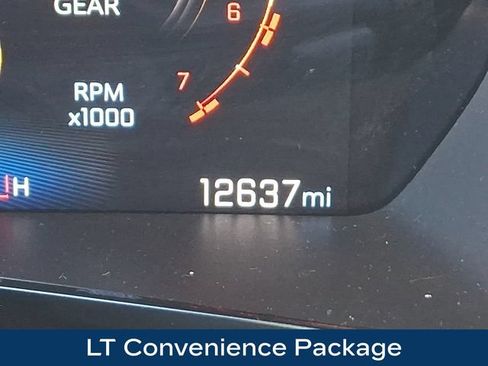 Used 2024 Chevrolet Colorado LT w/ LT Convenience Package III AWD/4WD image 6