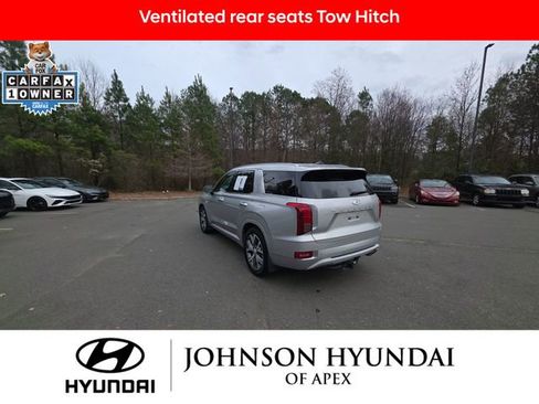 Used 2022 Hyundai Palisade Limited w/ Cargo Package image 17