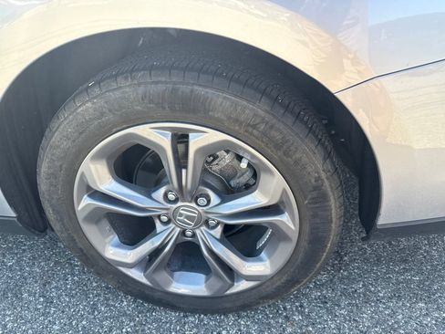 Used 2024 Honda Accord EX image 4