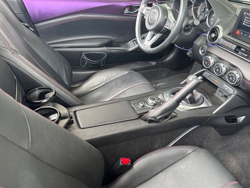 Used 2019 MAZDA MX-5 Miata Grand Touring w/ GT-S Package image 15