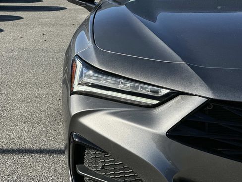 Certified 2025 Acura TLX w/ Technology Package image 10