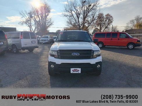 Used 2016 Ford Expedition XL image 2
