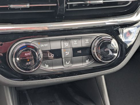 New 2026 Buick Envista Sport Touring w/ Convenience I Package FWD image 19