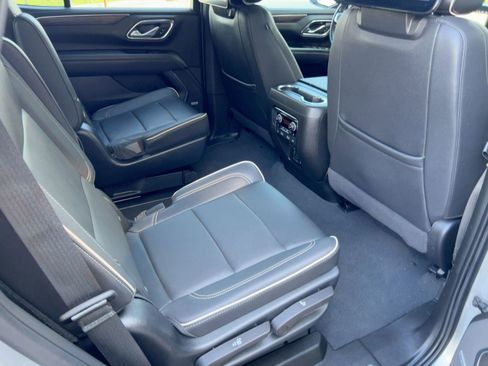 Used 2023 Chevrolet Tahoe Premier w/ Advanced Technology Package image 30