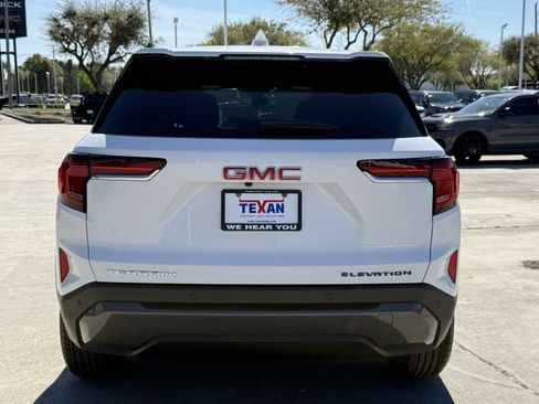 Used 2026 GMC Terrain Elevation image 6