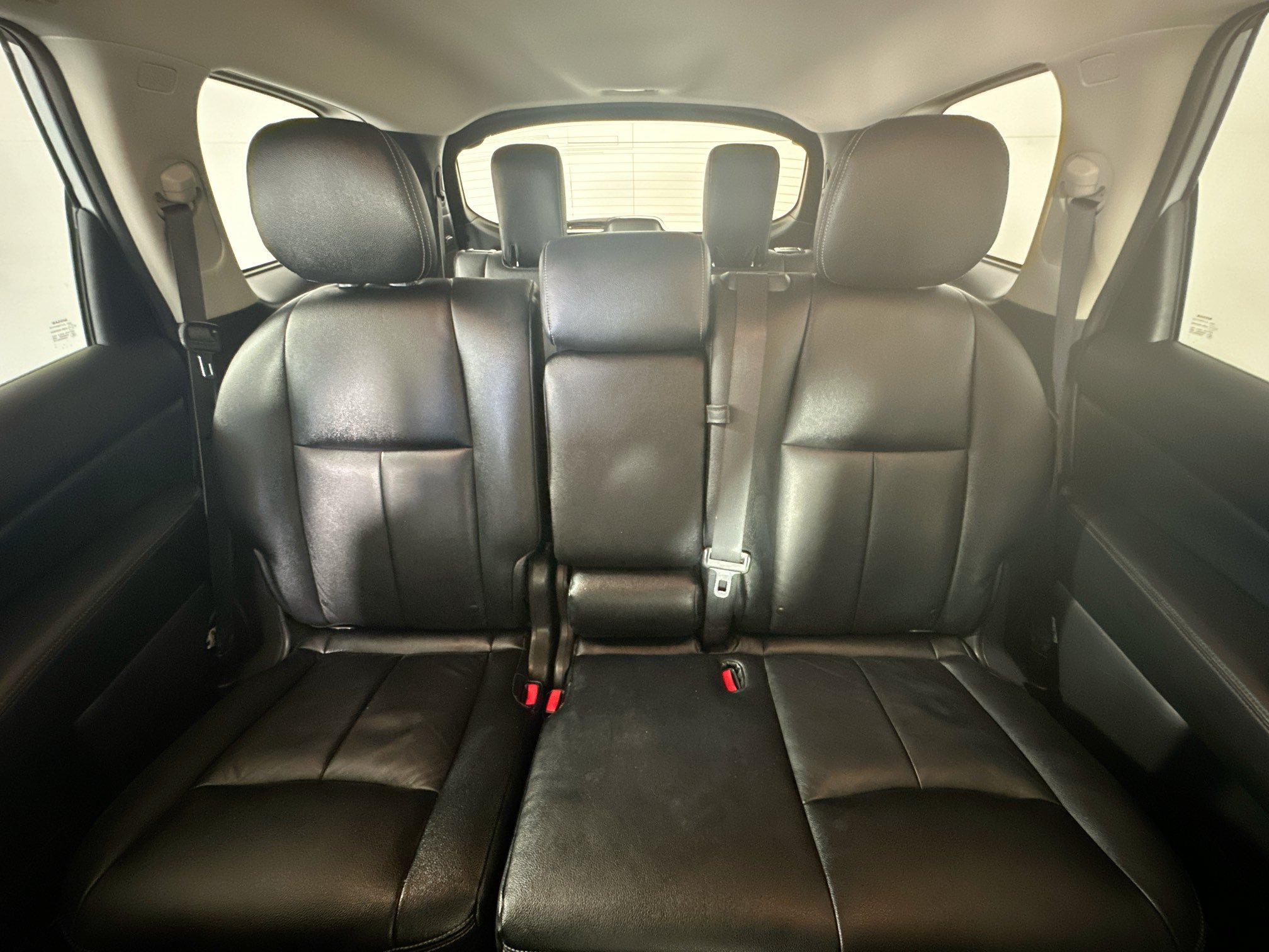 Used 2020 Nissan Pathfinder S FWD image 30