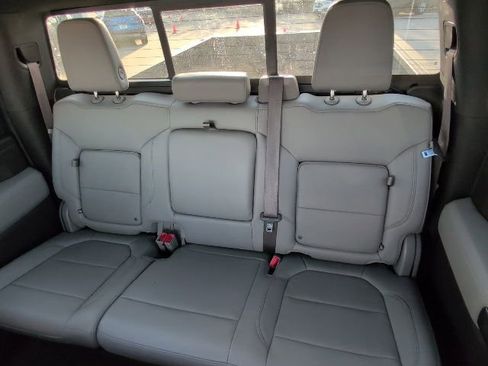 Certified 2022 Chevrolet Silverado 2500 LTZ w/ LTZ Texas Edition image 8