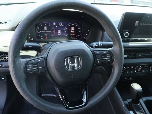 Used 2023 Honda Accord EX image 24
