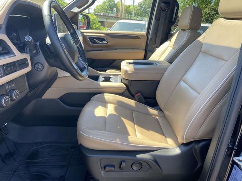 Used 2023 Chevrolet Tahoe Premier RWD image 15