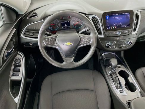 Used 2023 Chevrolet Malibu LT w/ Driver Confidence Package image 24