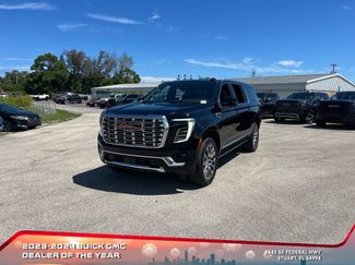 New 2025 GMC Yukon XL Denali w/ Denali Reserve Package video 2