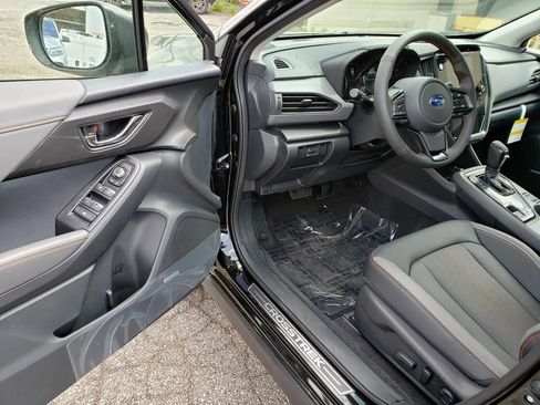 New 2026 Subaru Crosstrek 2.5i Limited AWD/4WD image 6