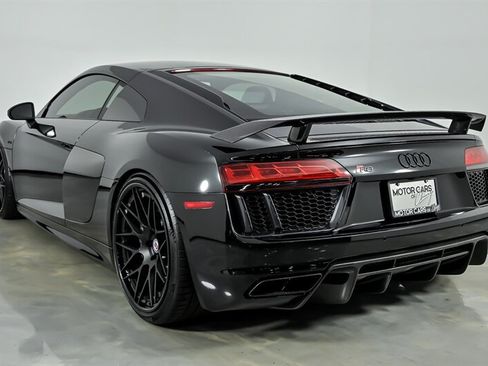 Used 2017 Audi R8 V10 plus AWD/4WD image 8