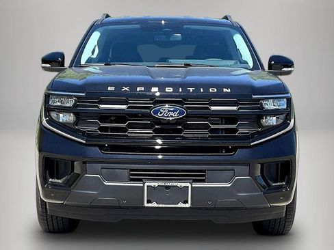 New 2026 Ford Expedition Max Active RWD image 12