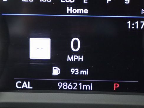 Used 2020 Chevrolet Silverado 3500 High Country w/ Technology Package image 29