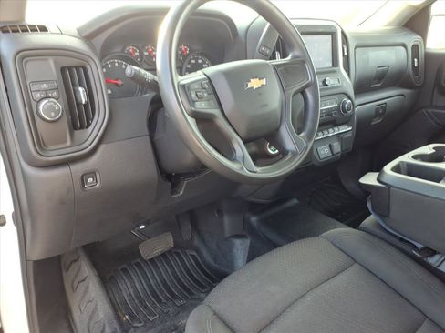 Used 2024 Chevrolet Silverado 1500 W/T w/ WT Fleet Convenience Package image 4