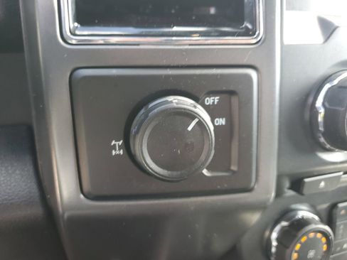 Used 2018 Ford F150 XLT w/ Equipment Group 302A Luxury image 37