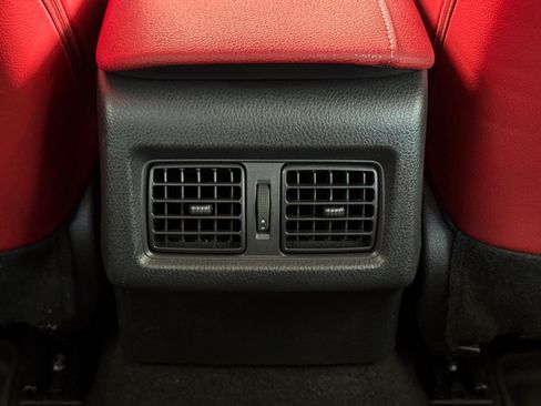 Used 2023 Toyota Camry XSE w/ Navigation Package FWD image 16