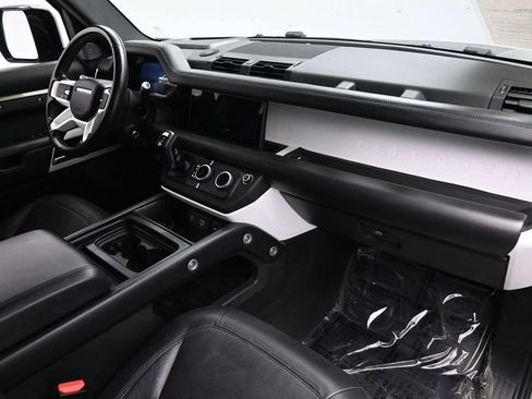 Used 2020 Land Rover Defender 110 HSE AWD/4WD image 19