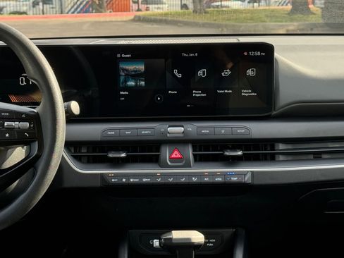 Used 2025 Kia K4 LXS image 20