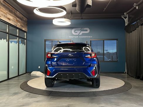 Used 2024 Subaru Crosstrek 2.0i Premium w/ Crosstrek Mirror Package image 4