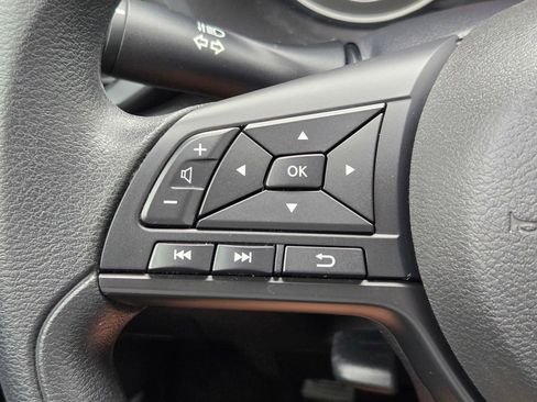Used 2024 Nissan Sentra S FWD image 32