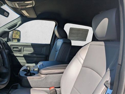 New 2025 RAM 3500 Tradesman w/ Chrome Appearance Group image 4